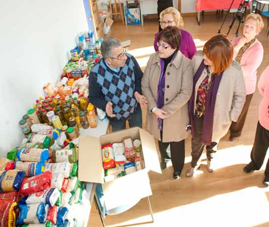 450 personas comen a diario en el Buen Samaritano