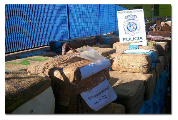 Fardos de droga en La Comisaría de Cartagena